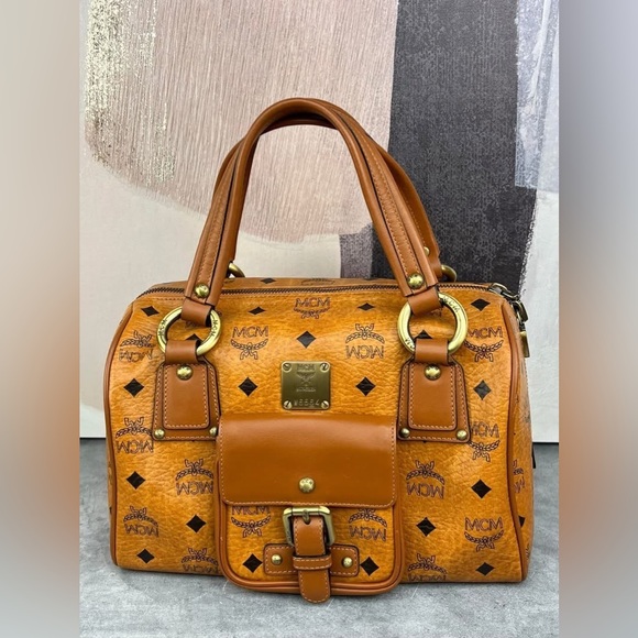 MCM Handbags - 🌵 MCM Boston Arm Bag 🌵